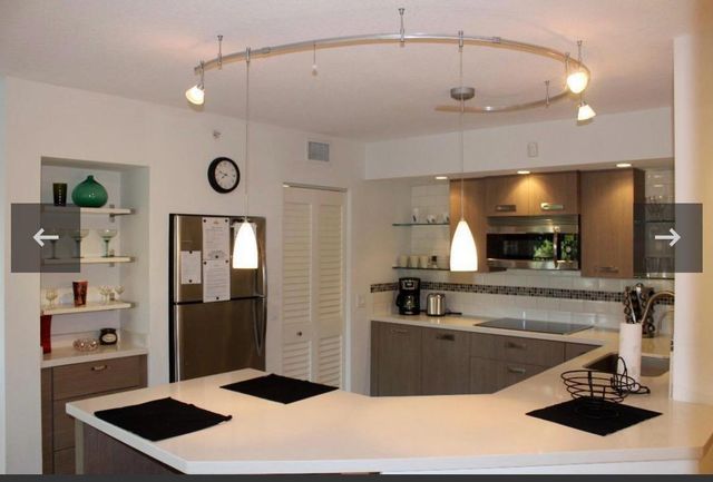 808 Villa Circle, Boynton Beach, FL 33435