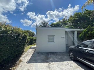 14735 NW 9th Ave B, Miami, FL 33168