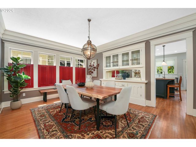 2817 Ne 24TH Ave, Portland, OR 97212