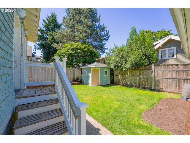 2817 Ne 24TH Ave, Portland, OR 97212