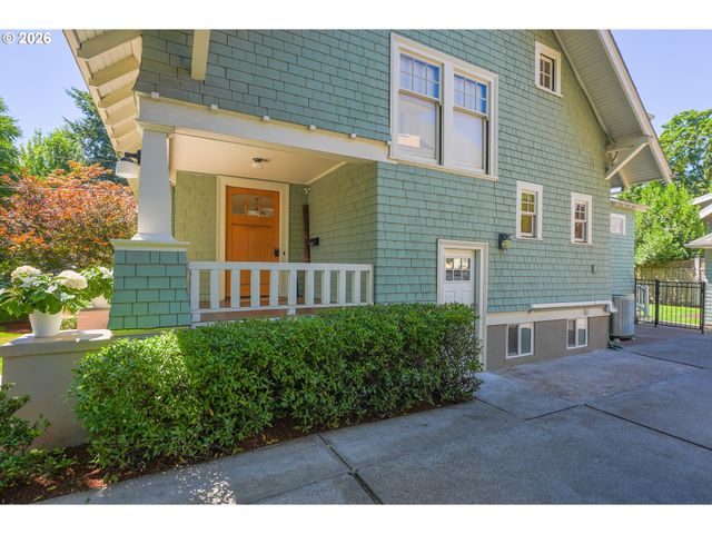 2817 Ne 24TH Ave, Portland, OR 97212