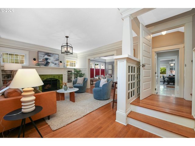 2817 Ne 24TH Ave, Portland, OR 97212