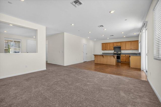 7157 E University Avenue, Fresno, CA 93737