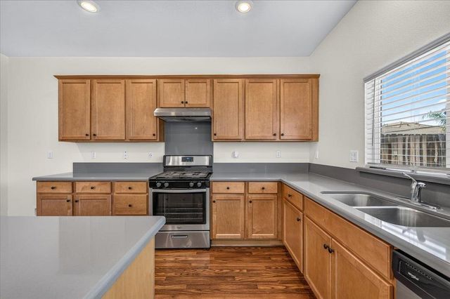 7157 E University Avenue, Fresno, CA 93737