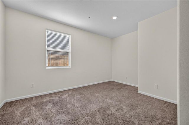 7157 E University Avenue, Fresno, CA 93737