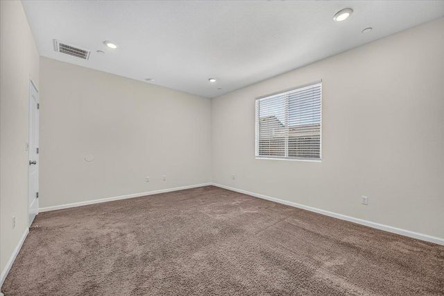 7157 E University Avenue, Fresno, CA 93737
