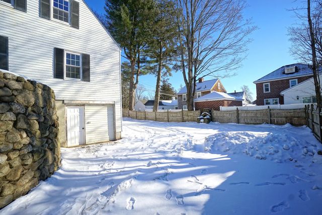 2 Kirk Street, Nashua, NH 03064