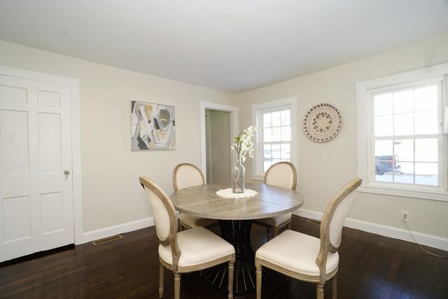 2 Kirk Street, Nashua, NH 03064