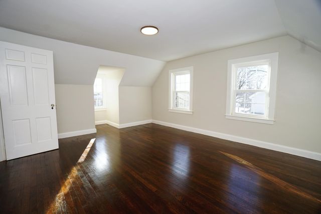 2 Kirk Street, Nashua, NH 03064