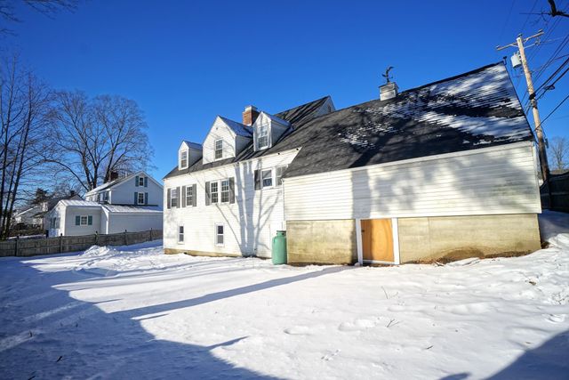 2 Kirk Street, Nashua, NH 03064