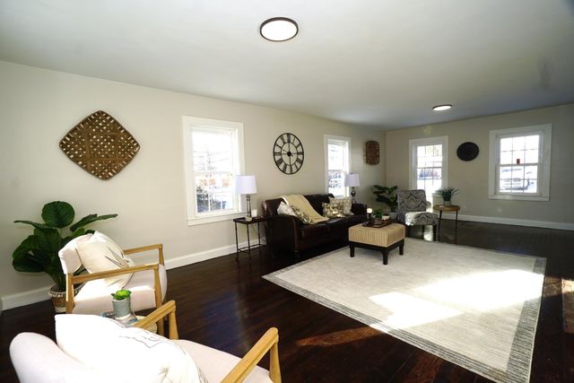 2 Kirk Street, Nashua, NH 03064