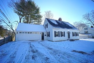 2 Kirk Street, Nashua, NH 03064