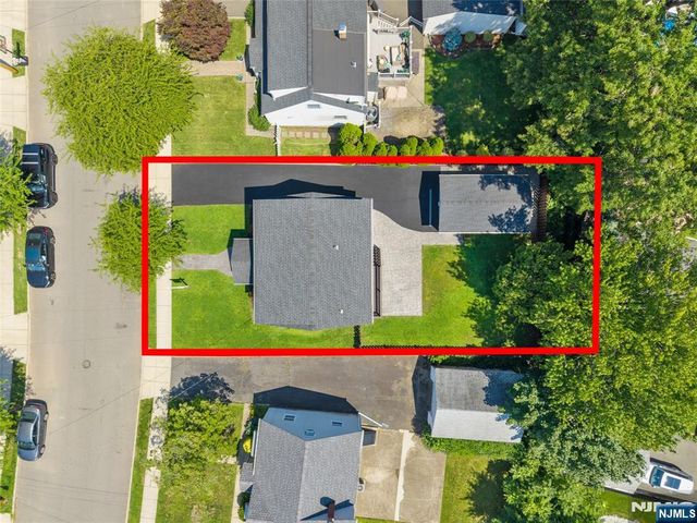160 Harrington Road, Clifton, NJ 07012