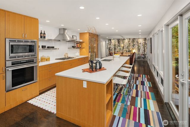 7 Lewis Lane, Mercer Island, WA 98040