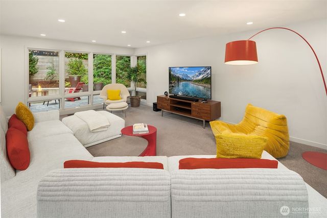 7 Lewis Lane, Mercer Island, WA 98040