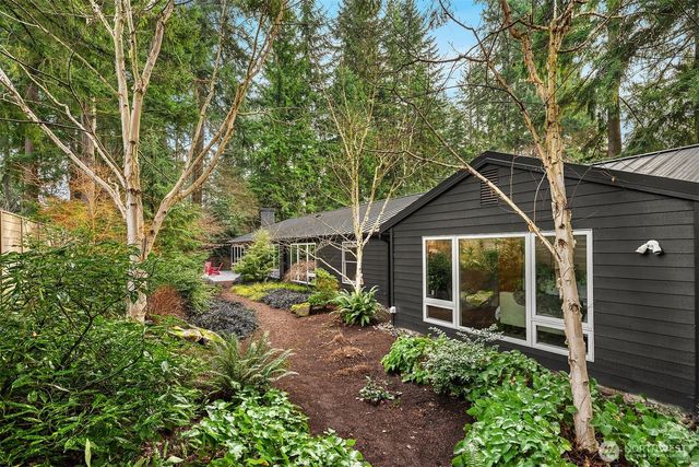 7 Lewis Lane, Mercer Island, WA 98040