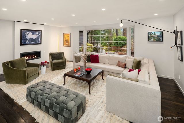 7 Lewis Lane, Mercer Island, WA 98040