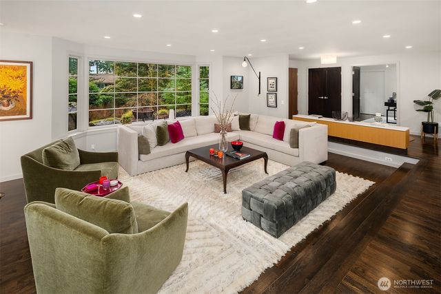 7 Lewis Lane, Mercer Island, WA 98040