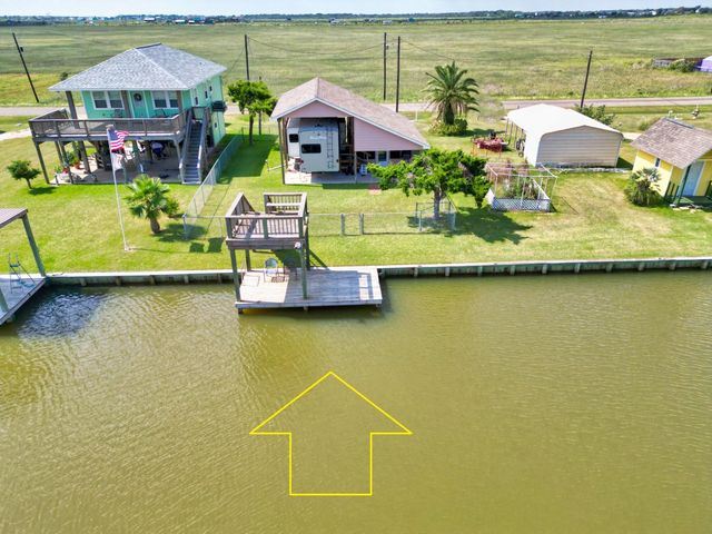 867 County Road 299, Sargent, TX 77414