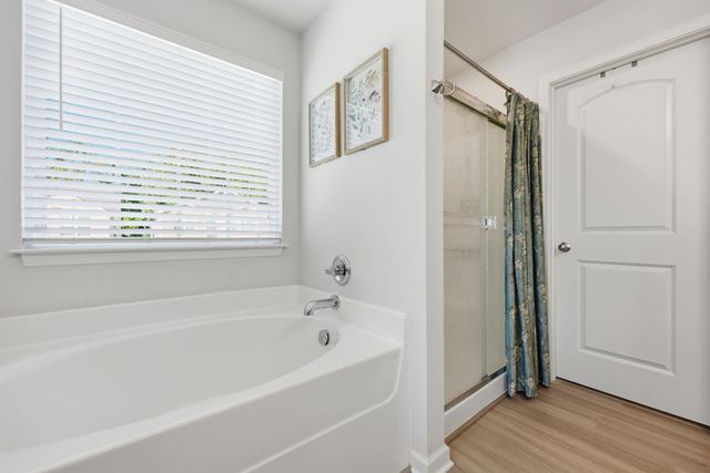 1501 Flemishbond Path, Lexington, KY 40509