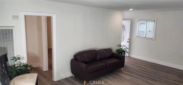 1221 N Ross, Santa Ana, CA 92701