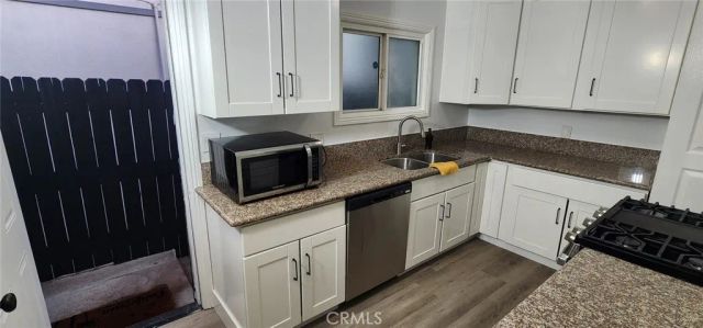 1221 N Ross, Santa Ana, CA 92701