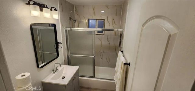 1221 N Ross, Santa Ana, CA 92701