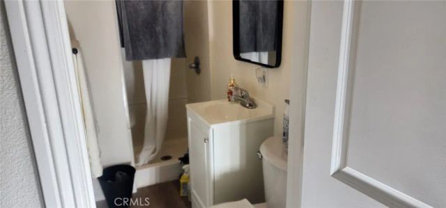 1221 N Ross, Santa Ana, CA 92701