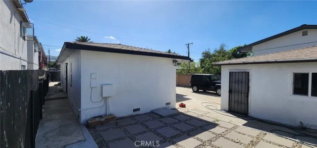 1221 N Ross, Santa Ana, CA 92701