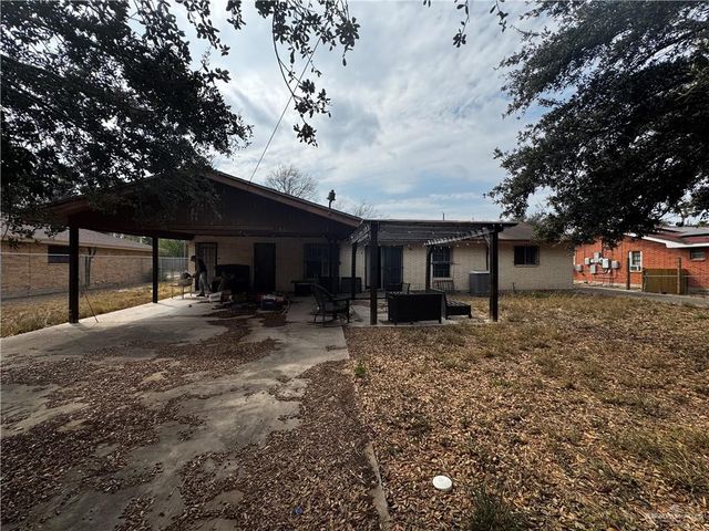 911 Miguel Hidalgo Street, San Juan, TX 78589