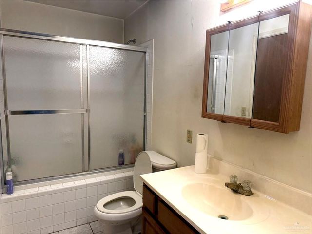 911 Miguel Hidalgo Street, San Juan, TX 78589