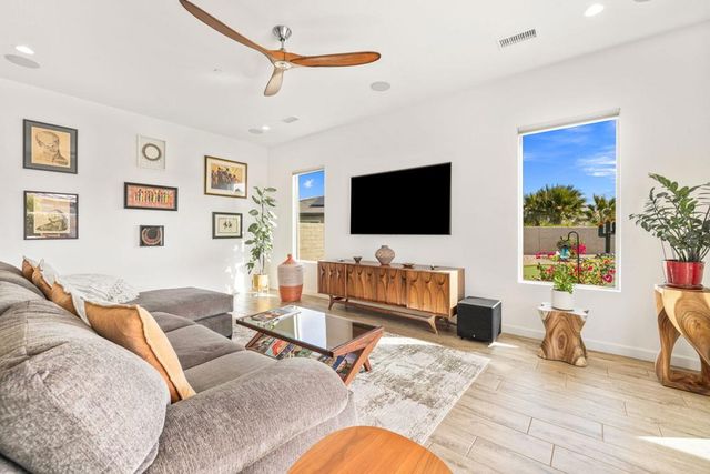 16 Cuvee, Rancho Mirage, CA 92270