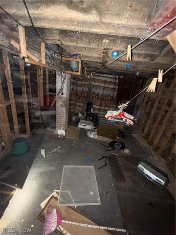 2198 E 86th Street, Cleveland, OH 44106