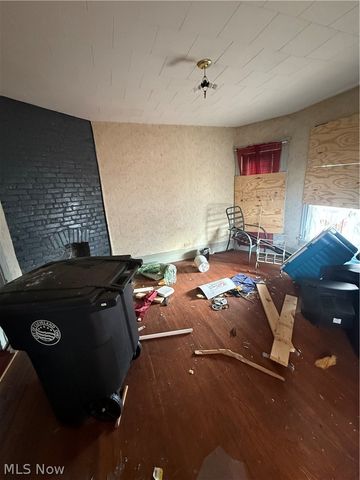 2198 E 86th Street, Cleveland, OH 44106