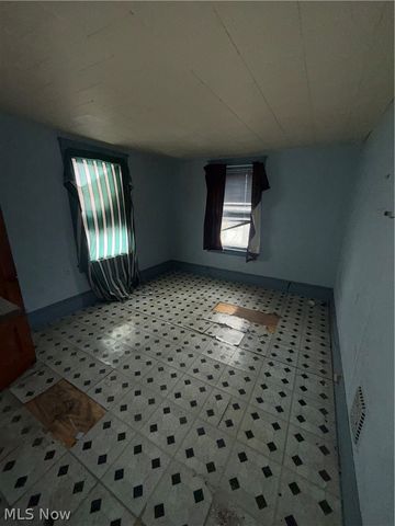 2198 E 86th Street, Cleveland, OH 44106