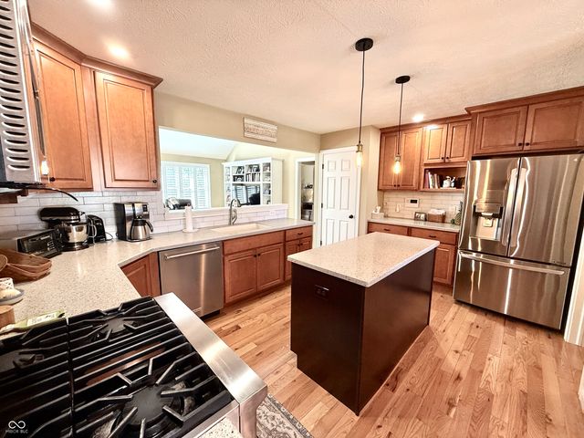 2201 Game Bird Drive, Franklin, IN 46131