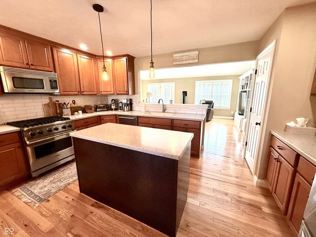 2201 Game Bird Drive, Franklin, IN 46131