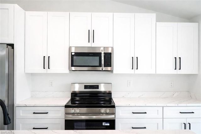 2906 NW 22ND AVE, Cape Coral, FL 33993