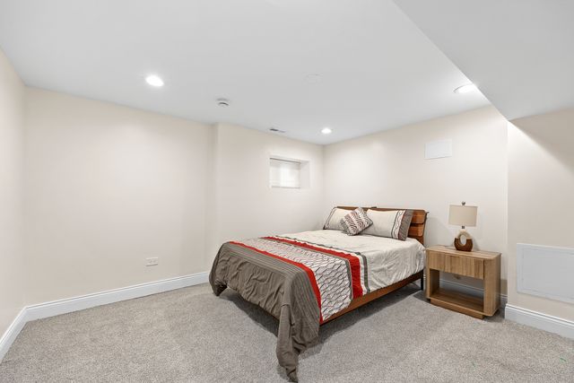 7413 S King Drive, Chicago, IL 60619