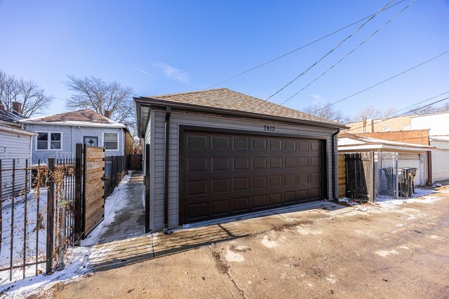 7413 S King Drive, Chicago, IL 60619