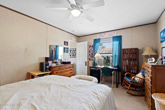 211 NE 76th Street, Oak Island, NC 28465