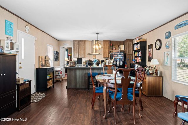 211 NE 76th Street, Oak Island, NC 28465