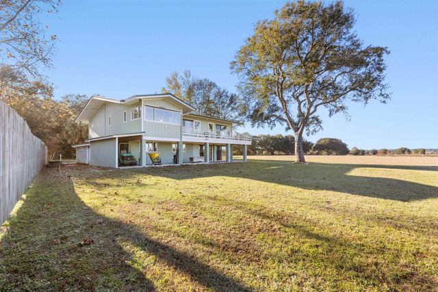 4231 Lakemor Drive, Tallahassee, FL 32303