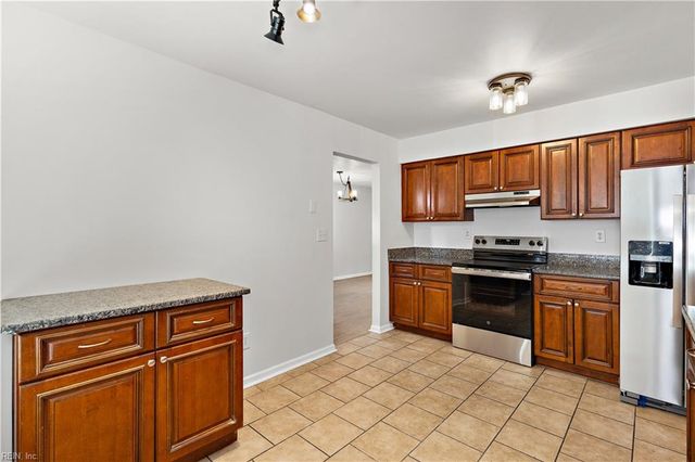 905 Wilde Ct, Virginia Beach, VA 23462