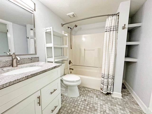 710 Scenic Hwy 221, Pensacola, FL 32503