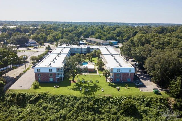 710 Scenic Hwy 221, Pensacola, FL 32503