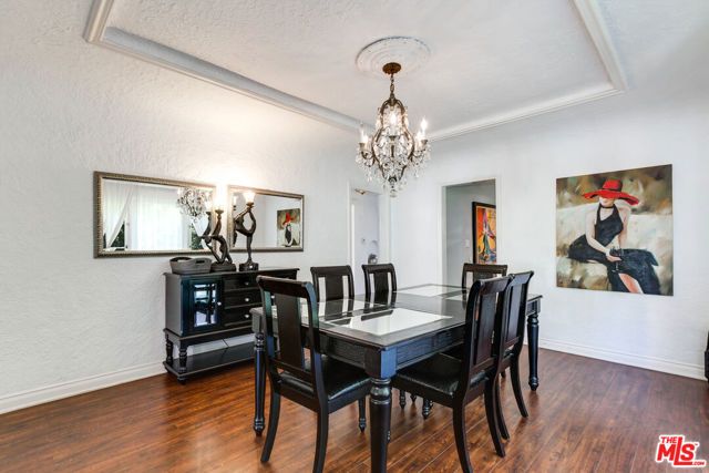 139 S Rexford Drive, Beverly Hills, CA 90212