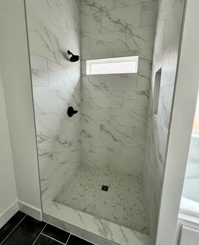 6203 SW Prism Path Street, Bentonville, AR 72712