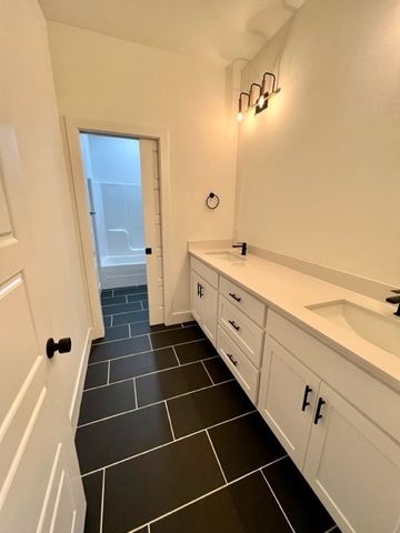 6203 SW Prism Path Street, Bentonville, AR 72712