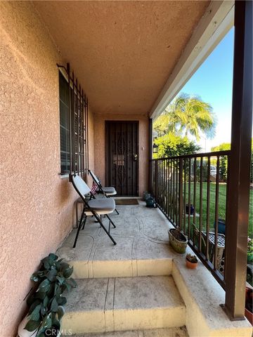 1933 S Corning, Los Angeles, CA 90034
